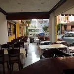 Kleopatra Saray Готель