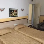 מלון Kleopatra Saray אלאניה