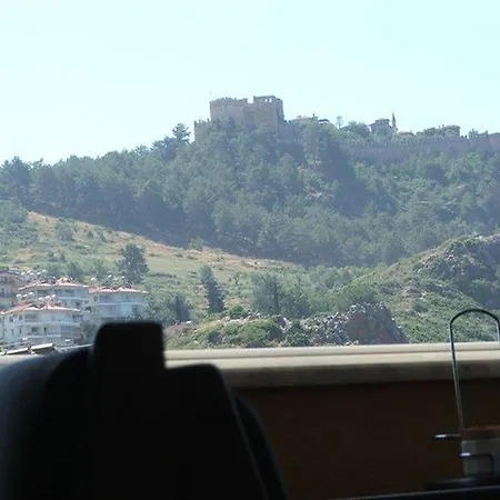 Kleopatra Saray Szálloda Alanya