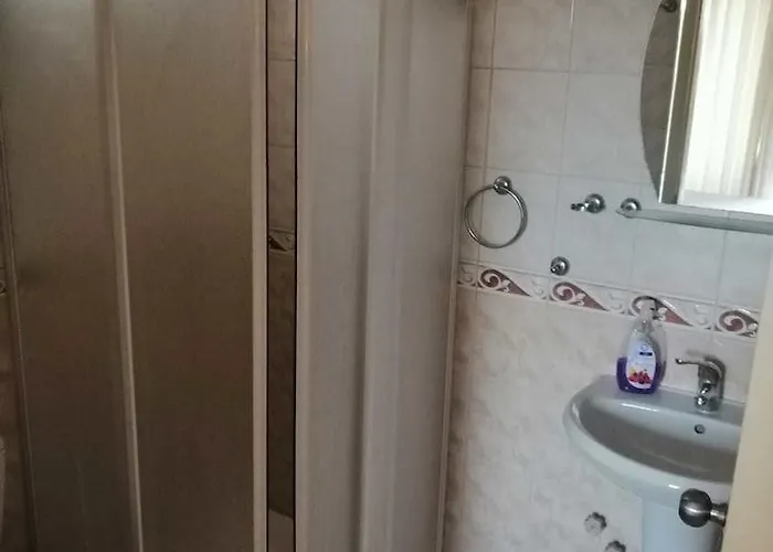 Kleopatra Saray Hotel 2*