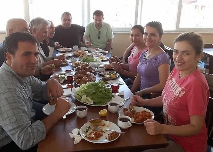 Hotel Kleopatra Saray 2*