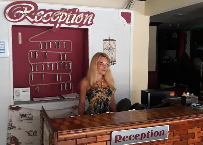 Kleopatra Saray 2* Alanya