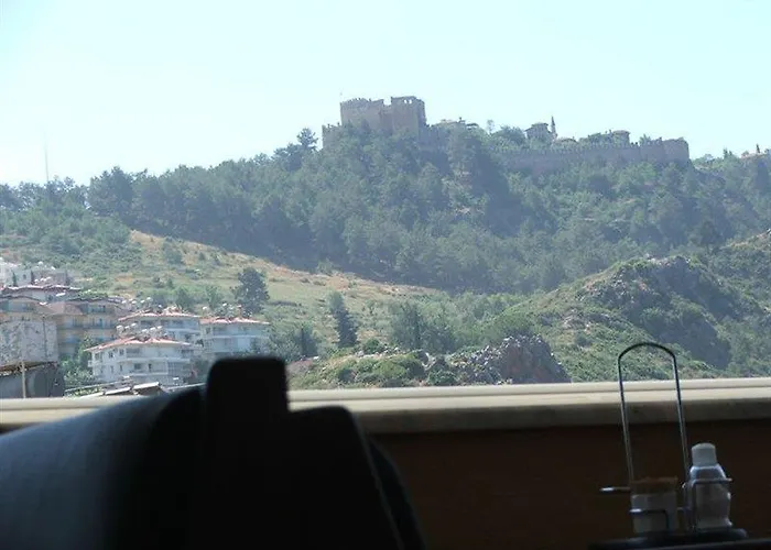 Kleopatra Saray מלון אלאניה