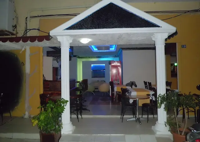 Kleopatra Saray 2* אלאניה